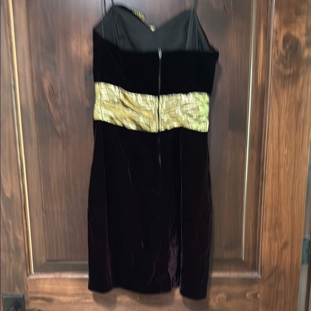 80s Avant-Garde Elegant Black and Gold Strapless Cocktail Dress - Picture 7 of 9